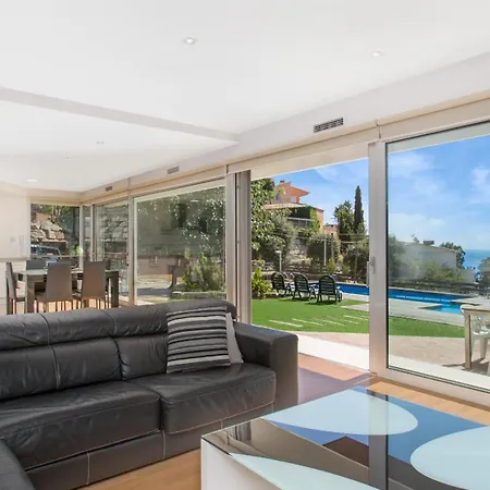 2crist01 * Lloret de Mar